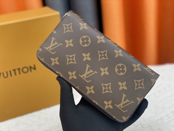 LVコピーウォレット背面デザイン